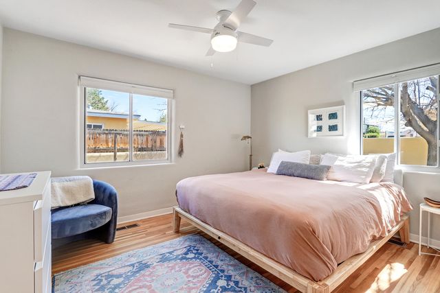 4204 Brockmont Avenue NE, Albuquerque, NM 87108