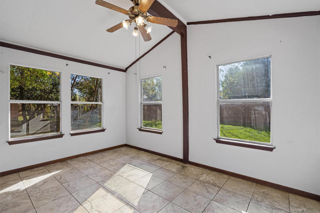 1912 Terry LN, Georgetown, TX 78628