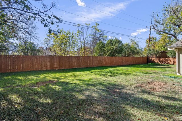 1912 Terry LN, Georgetown, TX 78628
