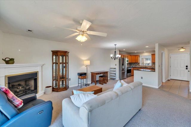 475 Cambridge Ct Unit E2, Hardy, VA 24101