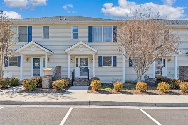 475 Cambridge Ct Unit E2, Hardy, VA 24101