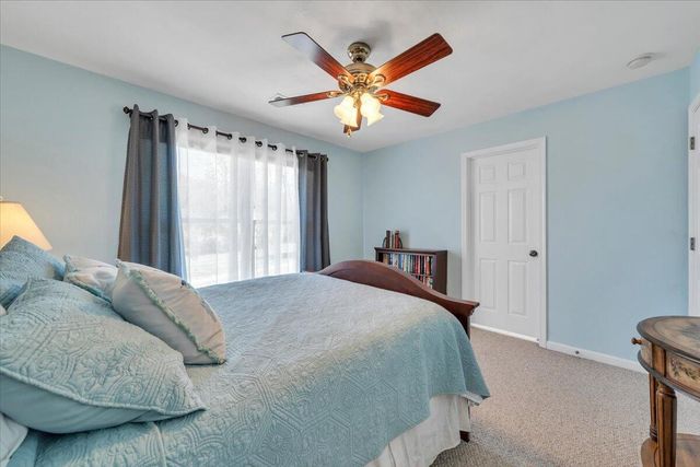 475 Cambridge Ct Unit E2, Hardy, VA 24101