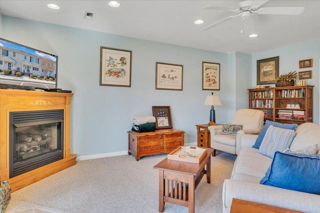 475 Cambridge Ct Unit E2, Hardy, VA 24101