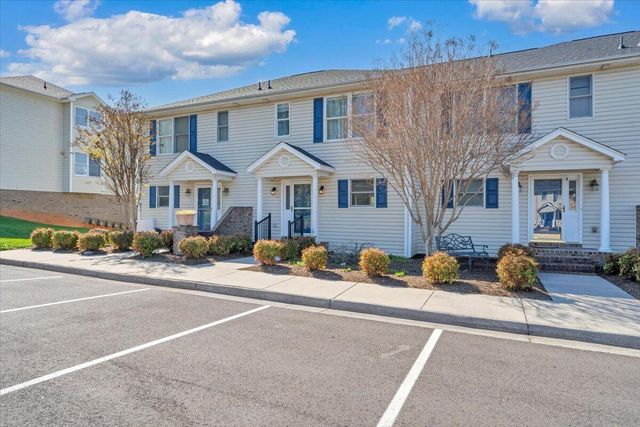 475 Cambridge Ct Unit E2, Hardy, VA 24101