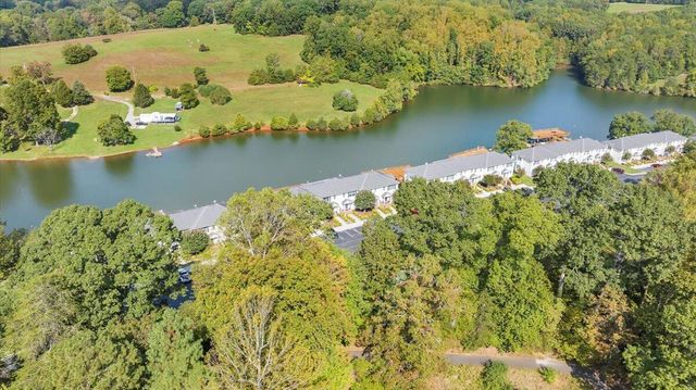475 Cambridge Ct Unit E2, Hardy, VA 24101