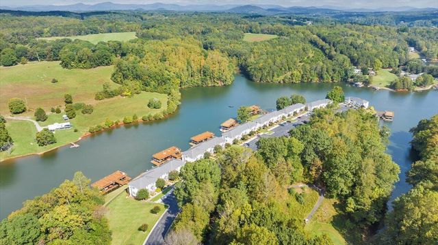 475 Cambridge Ct Unit E2, Hardy, VA 24101