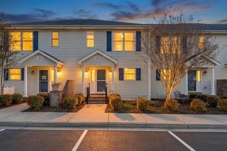 475 Cambridge Ct Unit E2, Hardy, VA 24101