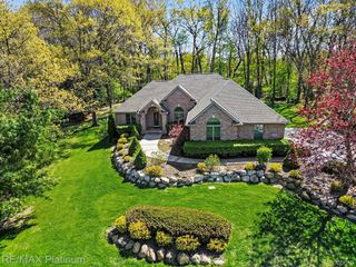 722 MYSTIC WOODS DRIVE, Hartland Township, MI 48843