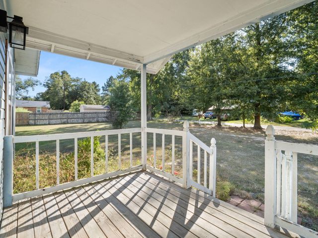 136 Harper Valley Rd, Deridder, LA 70634