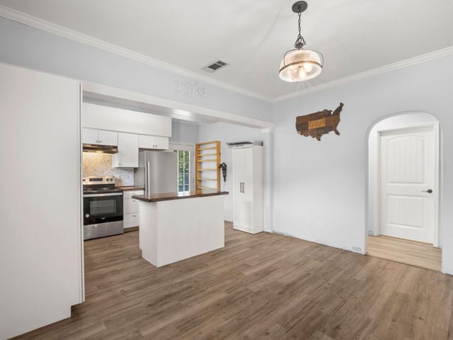 136 Harper Valley Rd, Deridder, LA 70634