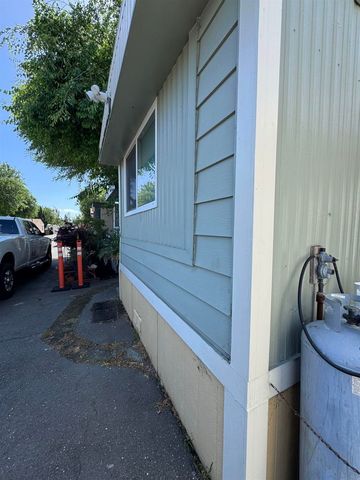 2399 E 14th Street, San Leandro, CA 94577