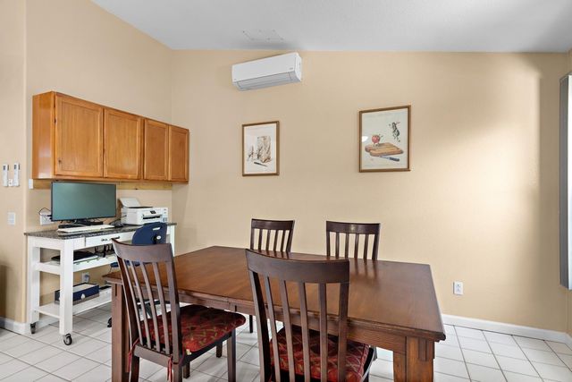 1130 Carrie St, Stockton, CA 95206