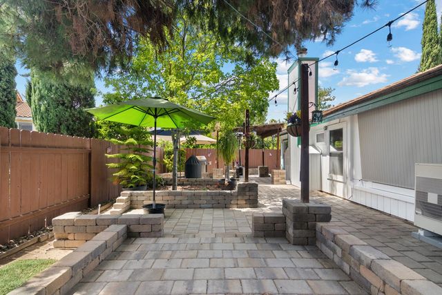 1130 Carrie St, Stockton, CA 95206