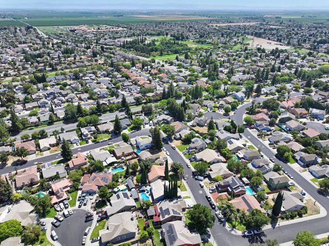 1130 Carrie St, Stockton, CA 95206