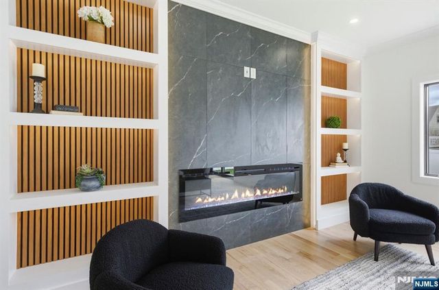 0-14 26th, Fair Lawn, NJ 07410