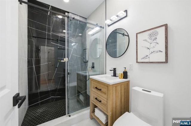 0-14 26th, Fair Lawn, NJ 07410