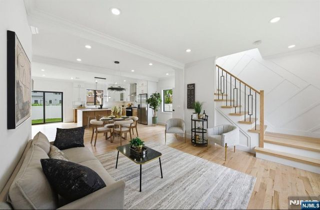 0-14 26th, Fair Lawn, NJ 07410