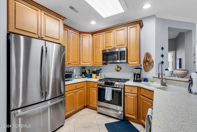 33 Cooper Avenue 215, Long Branch, NJ 07740