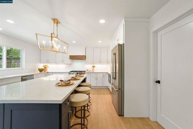 3715 Liscome Way, Concord, CA 94518