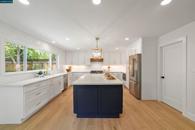 3715 Liscome Way, Concord, CA 94518