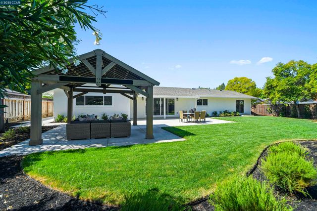 3715 Liscome Way, Concord, CA 94518