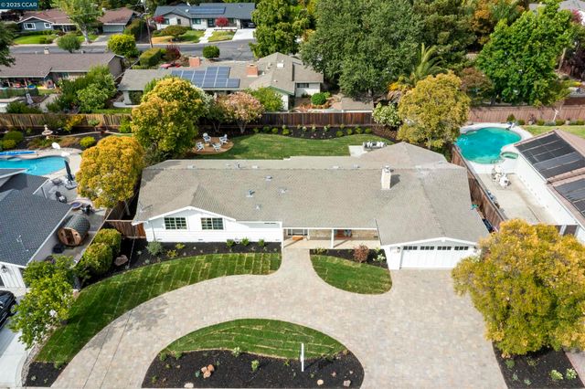 3715 Liscome Way, Concord, CA 94518