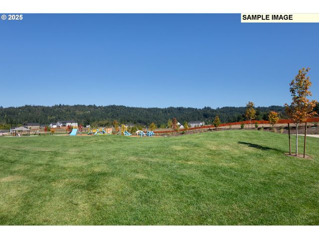 14560 Nw LAZARUS Ln, Portland, OR 97229