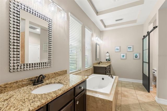 5906 FISHHAWK CROSSING BOULEVARD, Lithia, FL 33547