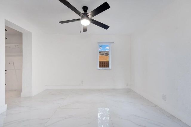 2220 HOPE Street, Hollywood, FL 33020