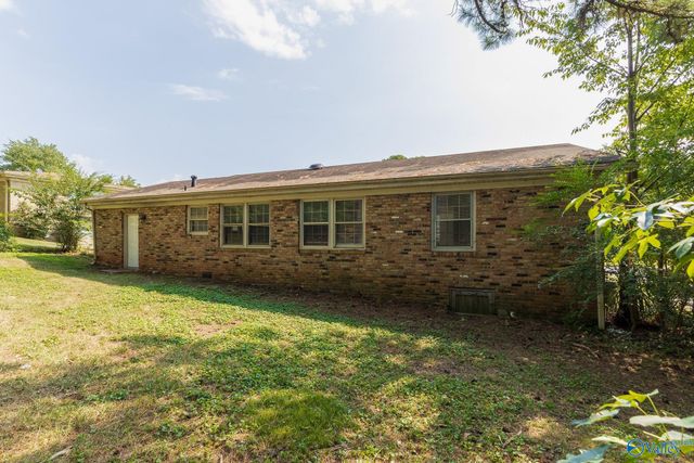 2505 Piney Branch Road NW, Huntsville, AL 35810