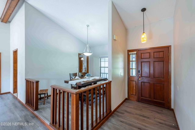 10443 OSPREY NEST Drive W, Jacksonville, FL 32257