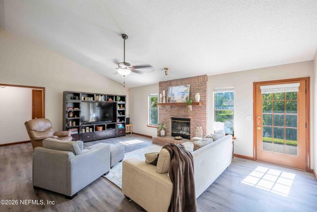 10443 OSPREY NEST Drive W, Jacksonville, FL 32257