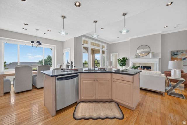 1568 E FAIRWAY RIDGE RD, Draper, UT 84020