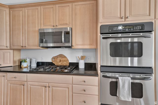 1568 E FAIRWAY RIDGE RD, Draper, UT 84020
