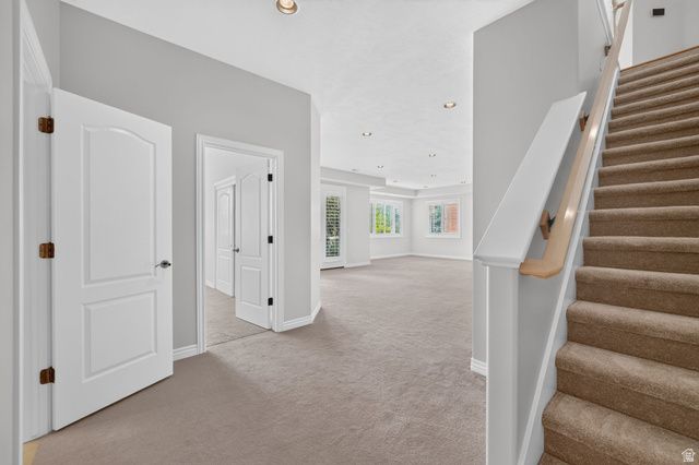 1568 E FAIRWAY RIDGE RD, Draper, UT 84020