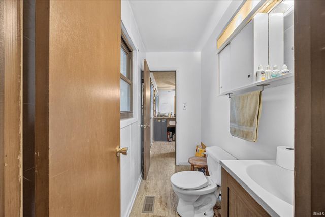 4014 W Belle Avenue, Bloomington, IN 47403