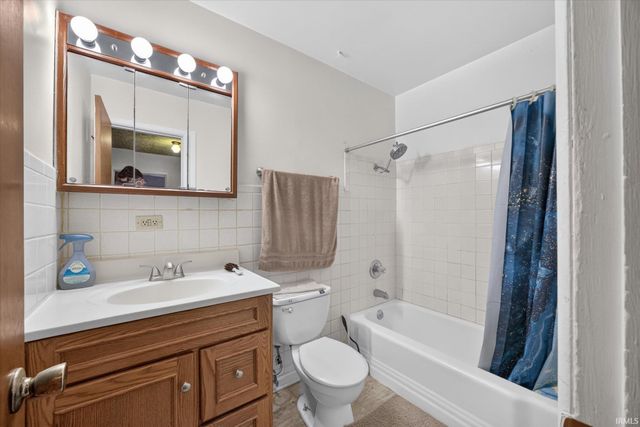 4014 W Belle Avenue, Bloomington, IN 47403