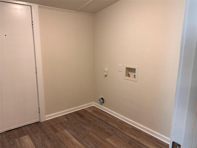 616 E Boothe Street, Cleveland, TX 77327
