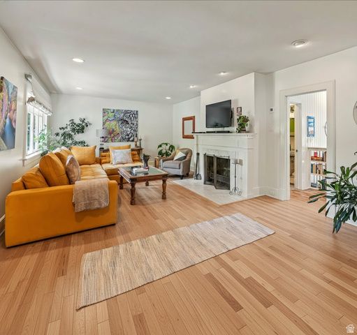 139 N VIRGINIA, Salt Lake City, UT 84103