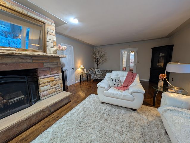 7030 N Maple Drive, Coloma, MI 49038