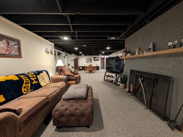 7030 N Maple Drive, Coloma, MI 49038