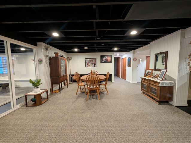 7030 N Maple Drive, Coloma, MI 49038