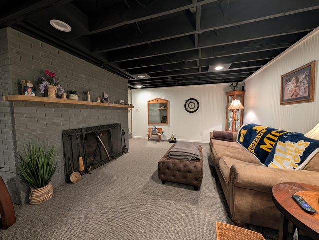 7030 N Maple Drive, Coloma, MI 49038