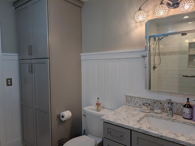 7030 N Maple Drive, Coloma, MI 49038