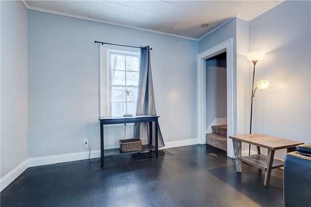 52 Laurelhurst Rd, Greece, NY 14626