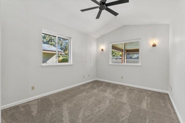 8071 Milnes Ave, Roseville, CA 95747
