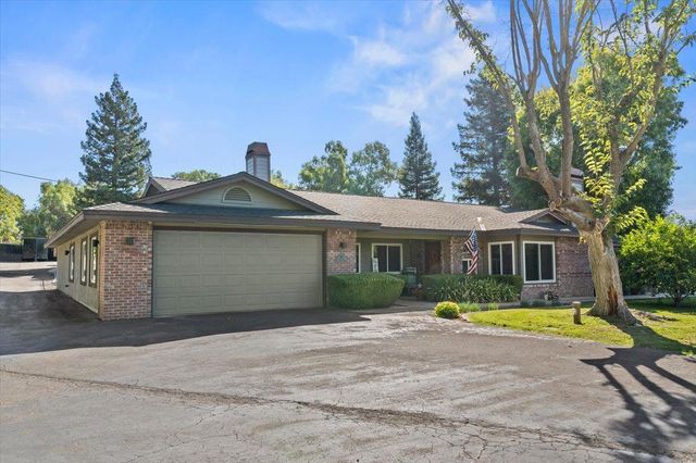 8071 Milnes Ave, Roseville, CA 95747