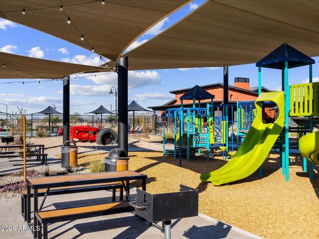 225 S 177TH Drive, Goodyear, AZ 85338