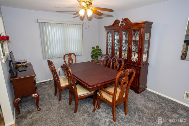 10 Schmitt Street, Sayreville, NJ 08872
