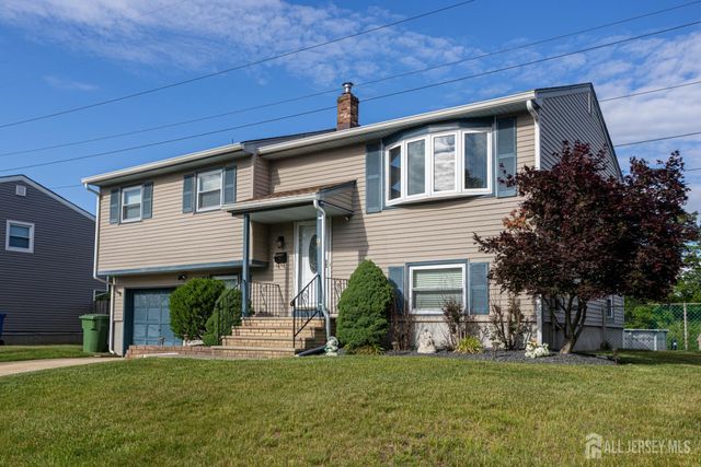 10 Schmitt Street, Sayreville, NJ 08872